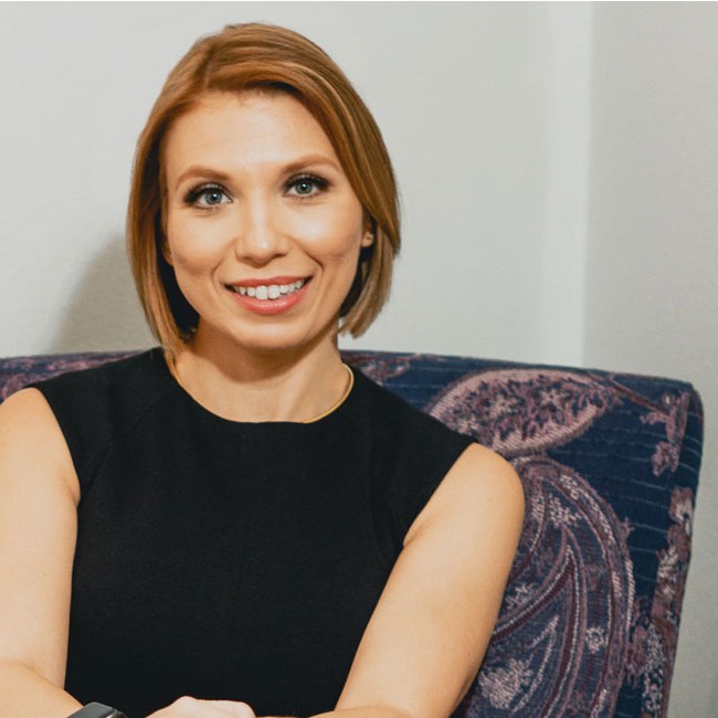 Andréa Vieira, Esq.